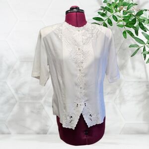 Christie & Jill 80's Vintage Elegant White Embroidered Women's Blouse